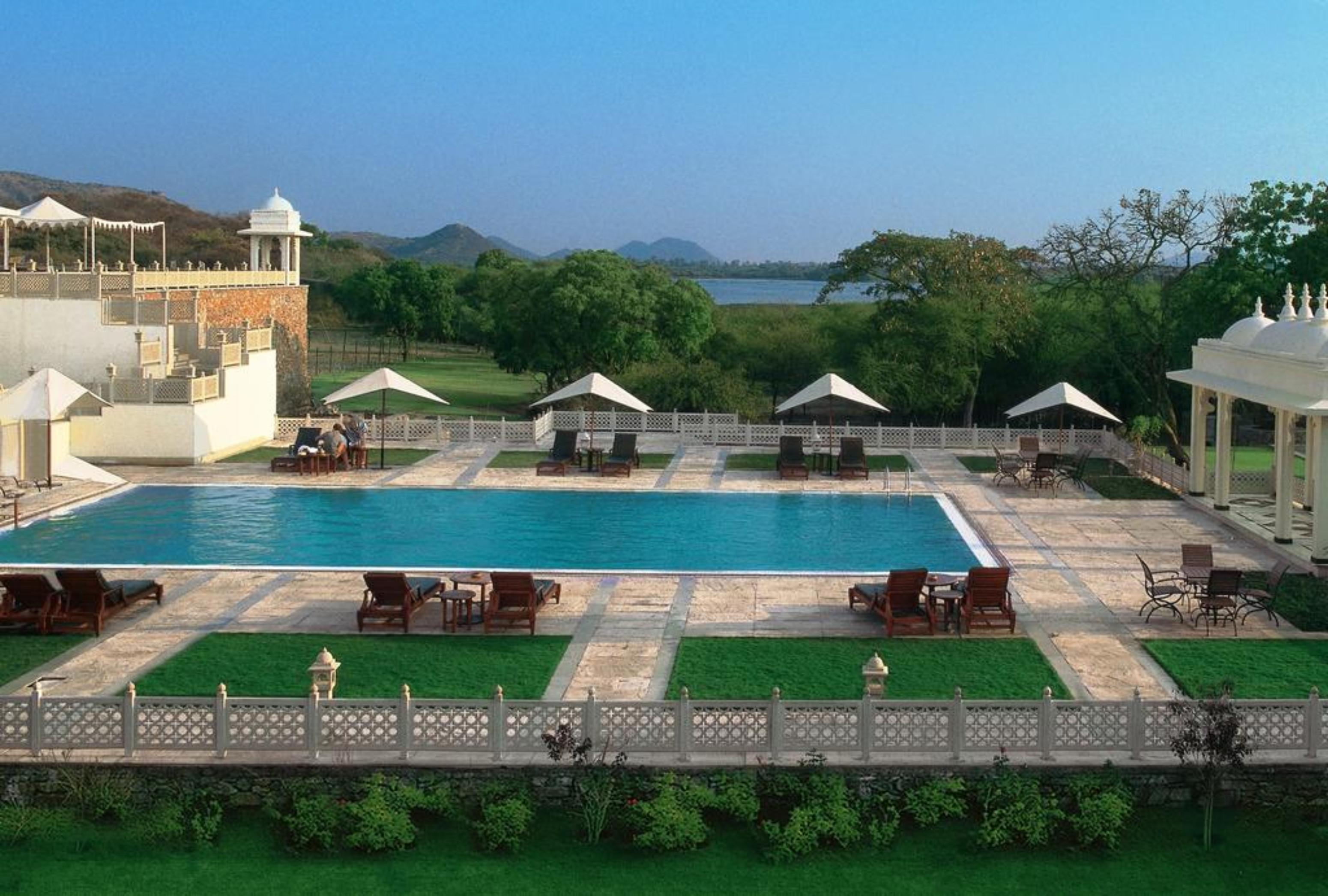 Hotel Trident Udaipur Exterior foto The Oberoi Udaivilas Palace